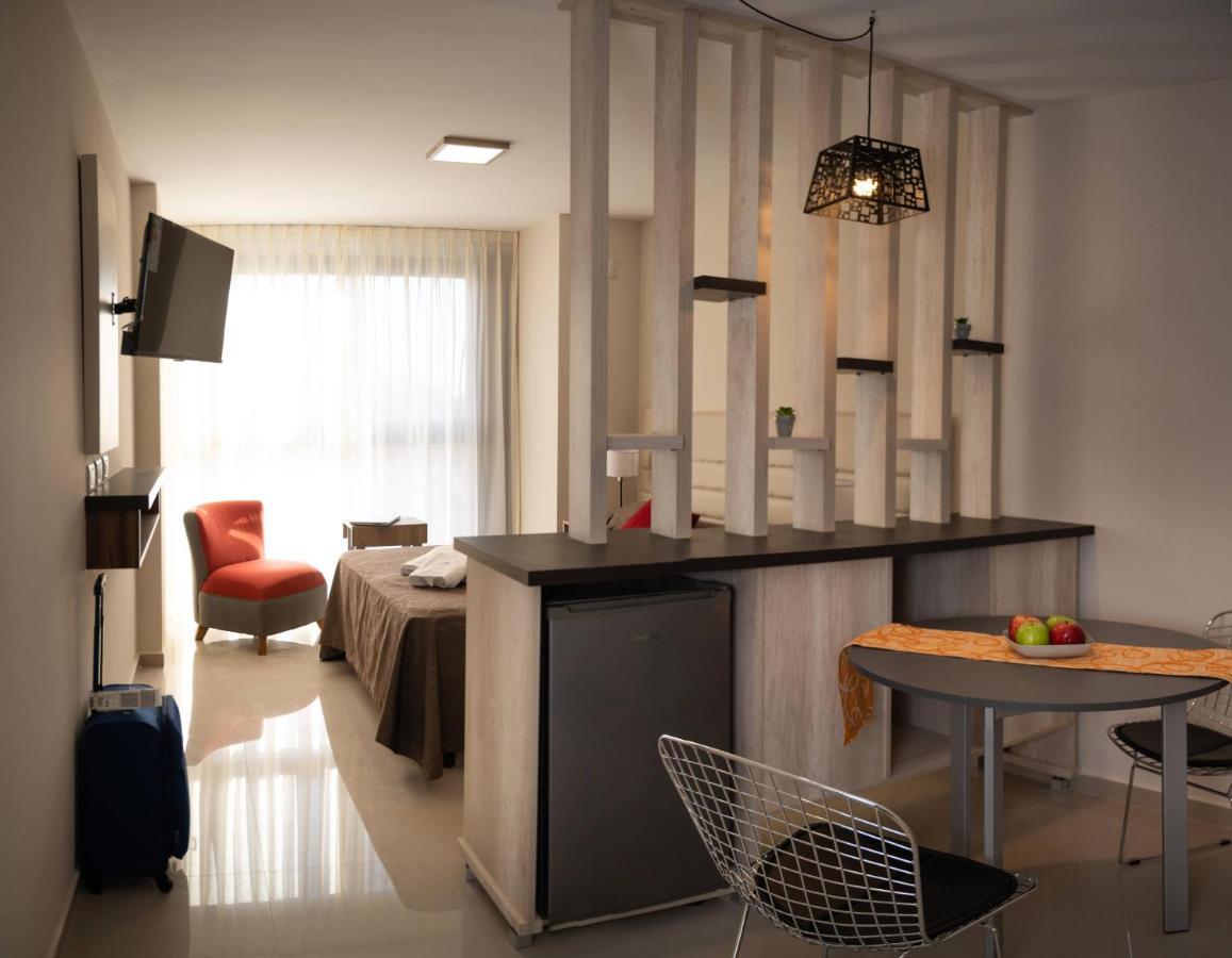 Clyfton Departamentos Appartement Neuquén Buitenkant foto